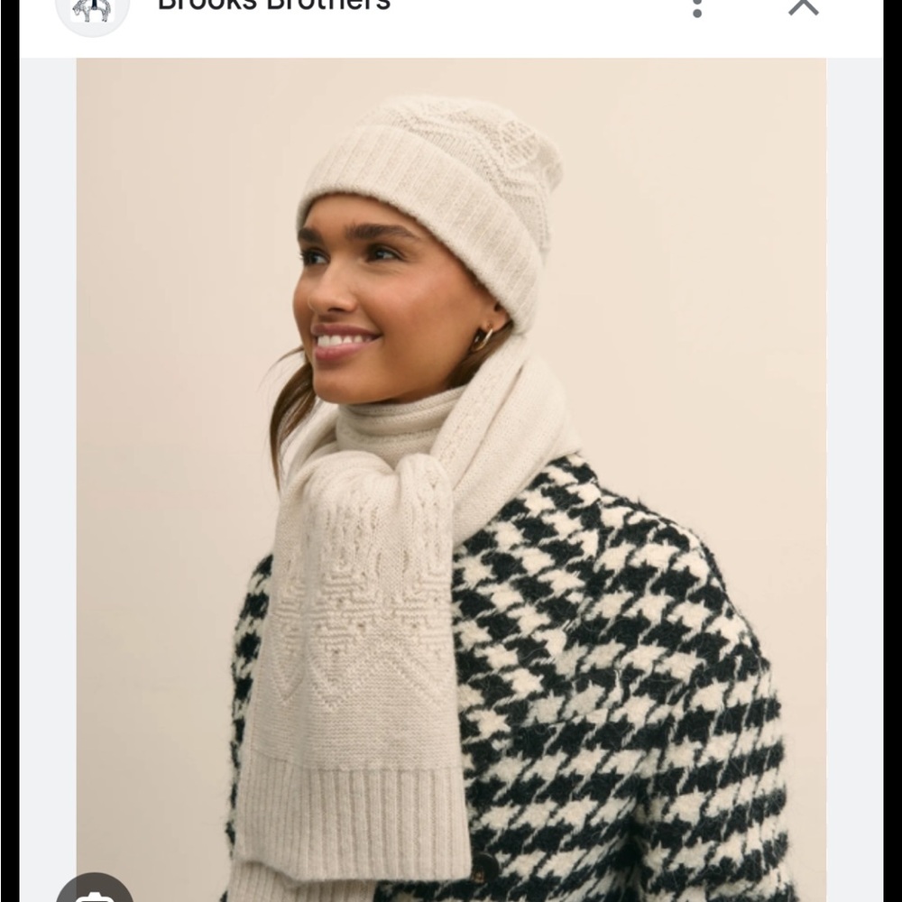 Brooks Brothers Ivory Knit Hat and Scarf Set